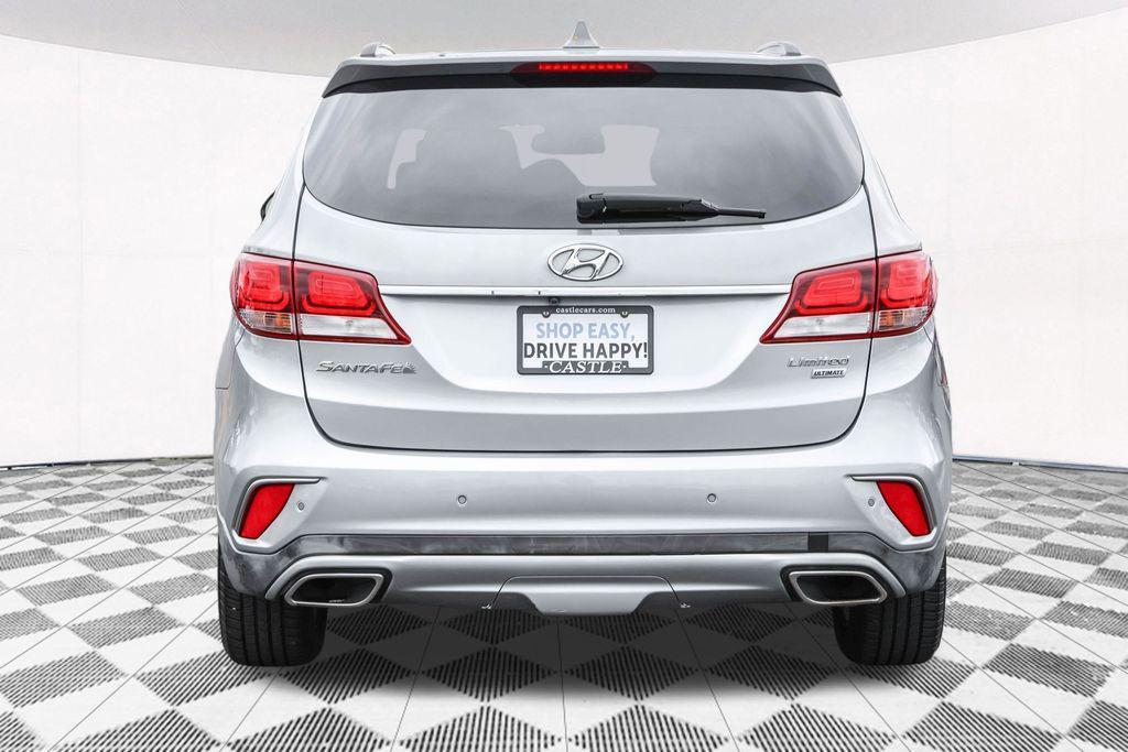 used 2018 Hyundai Santa Fe car, priced at $16,670