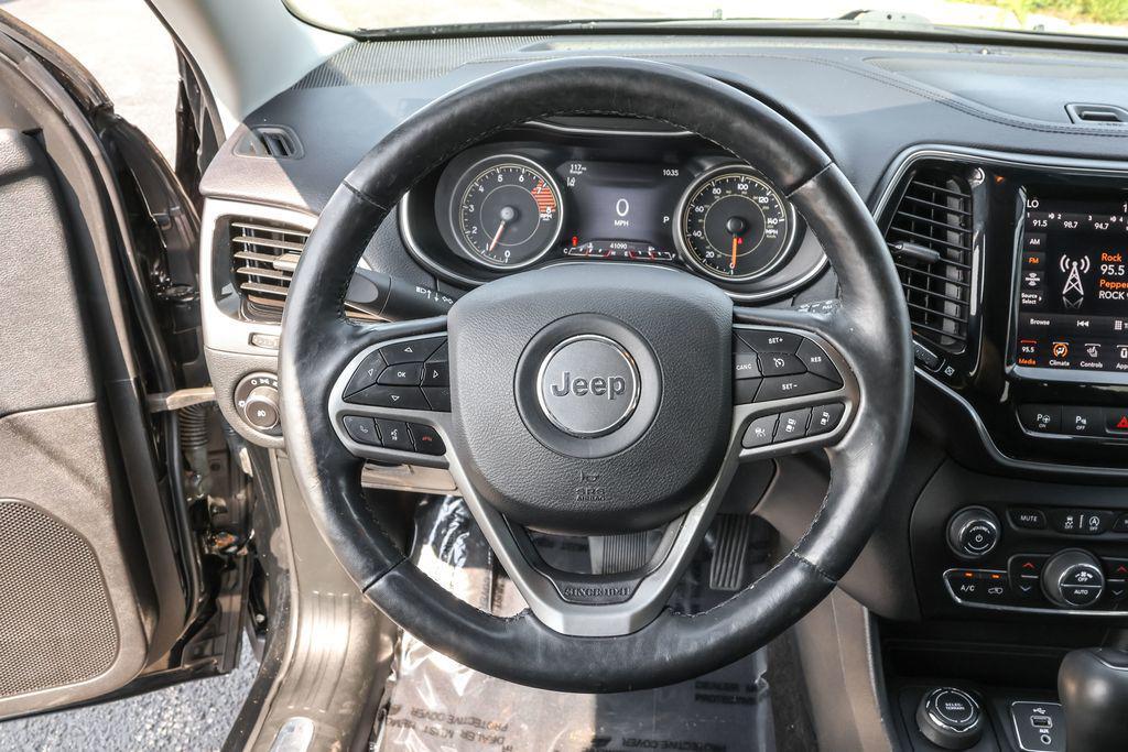 used 2019 Jeep Cherokee car, priced at $19,595