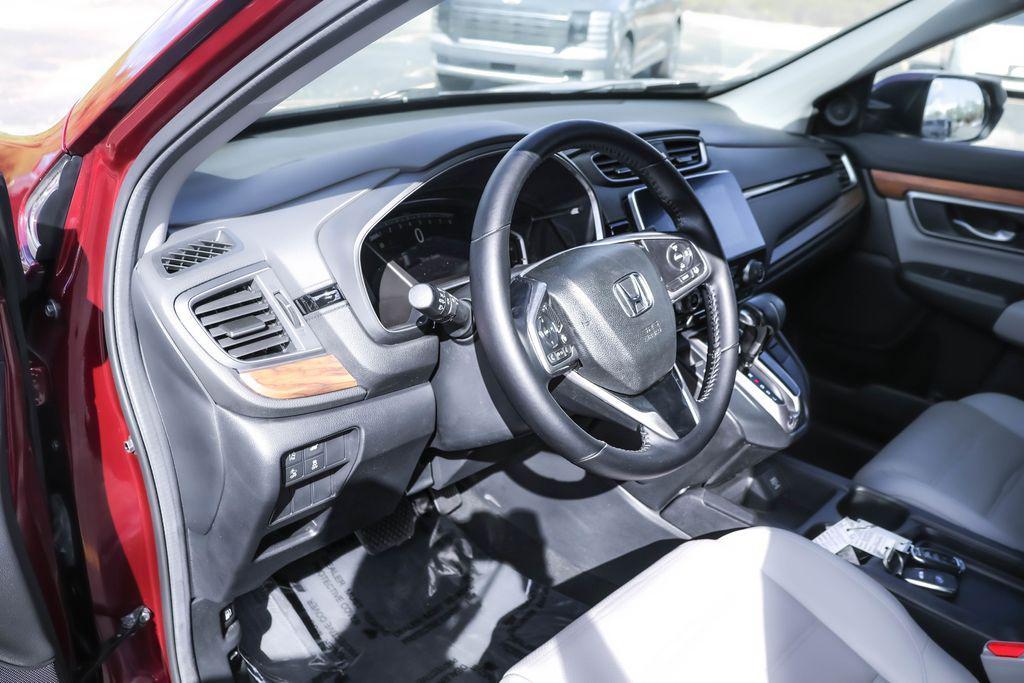 used 2017 Honda CR-V car, priced at $21,434