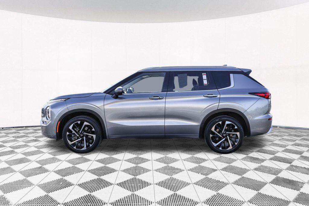 used 2022 Mitsubishi Outlander car, priced at $25,499
