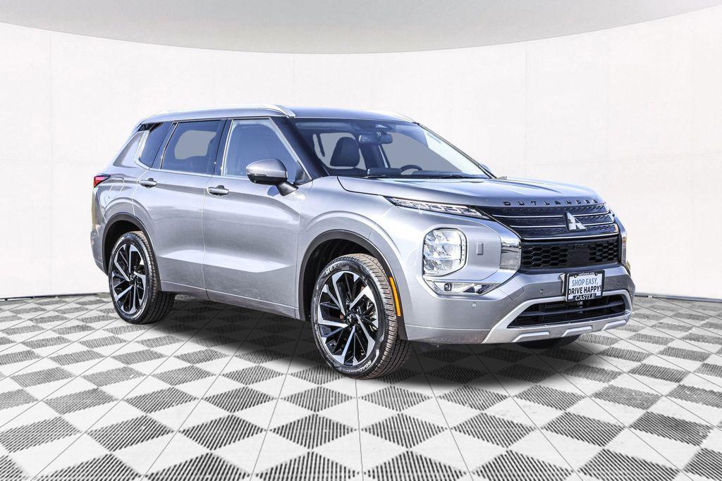 used 2022 Mitsubishi Outlander car, priced at $25,499