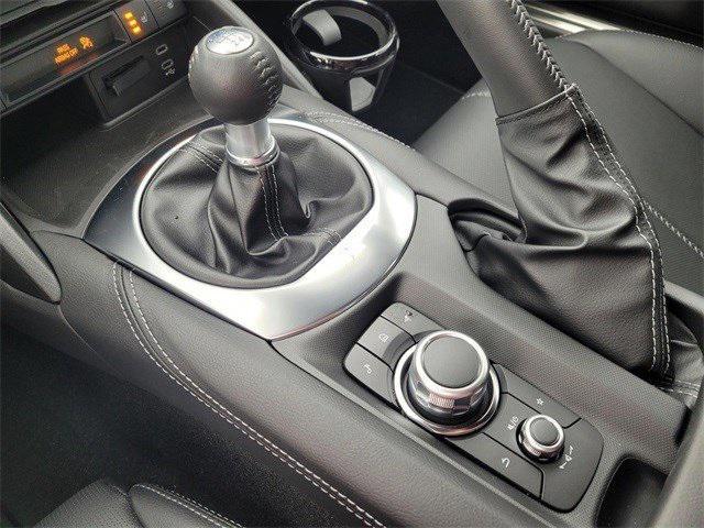 new 2025 Mazda MX-5 Miata RF car, priced at $38,610