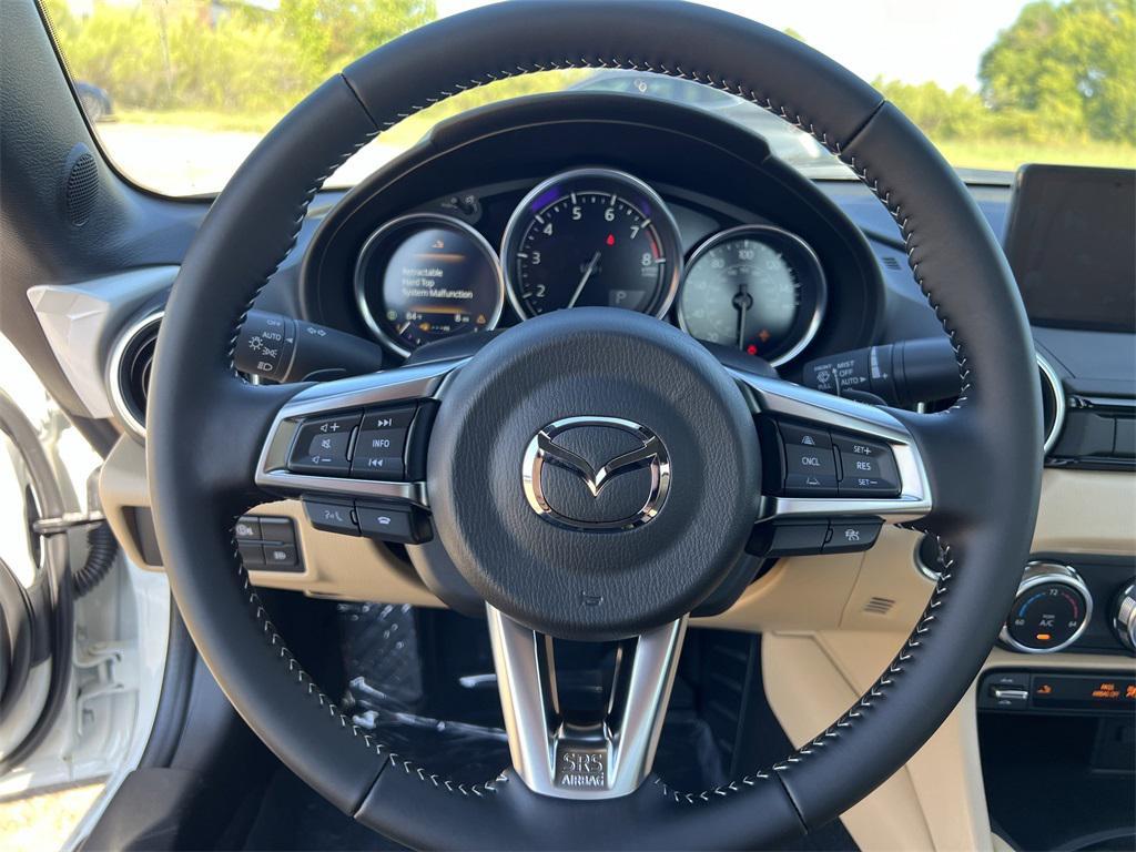 new 2025 Mazda MX-5 Miata RF car, priced at $41,285