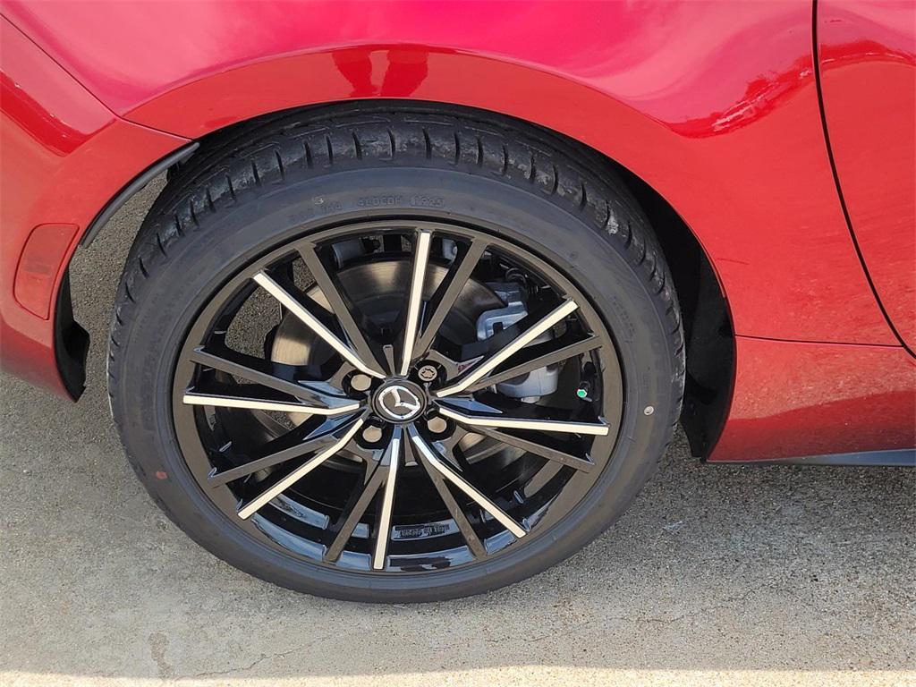 new 2025 Mazda MX-5 Miata RF car, priced at $41,130