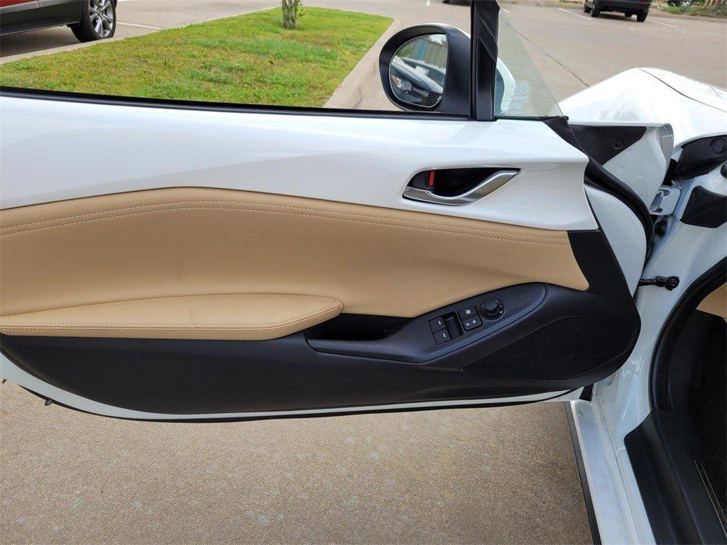 new 2025 Mazda MX-5 Miata car, priced at $37,210
