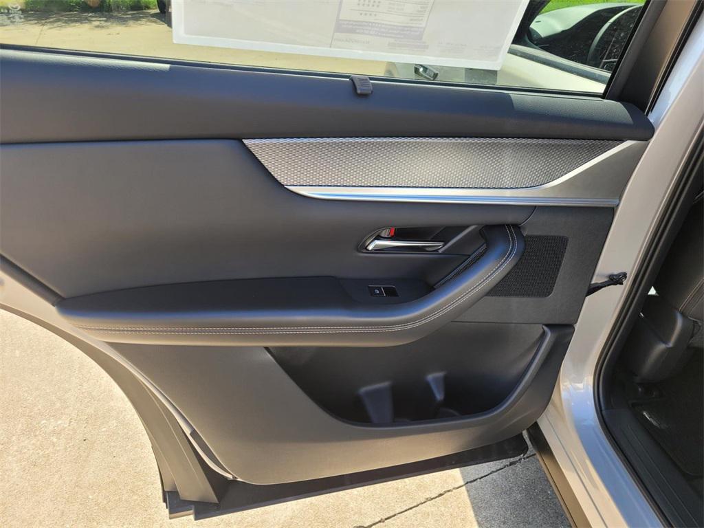 new 2025 Mazda CX-90 car, priced at $48,705