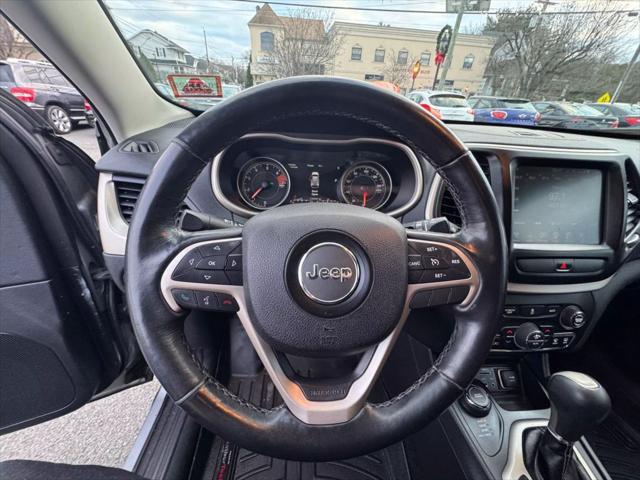 used 2016 Jeep Cherokee car, priced at $6,997