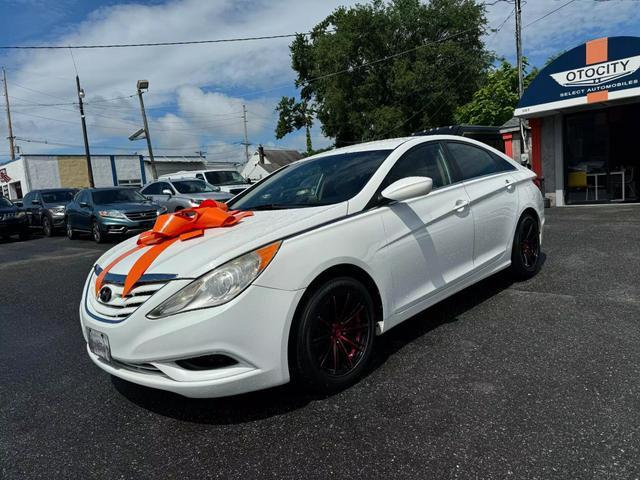 used 2012 Hyundai Sonata car, priced at $1,297