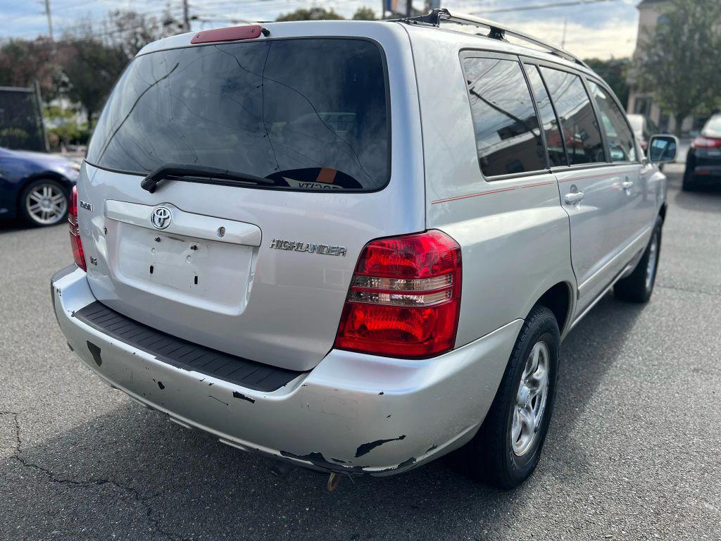 used 2001 Toyota Highlander car, priced at $1,997