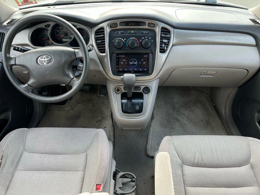 used 2001 Toyota Highlander car, priced at $1,997