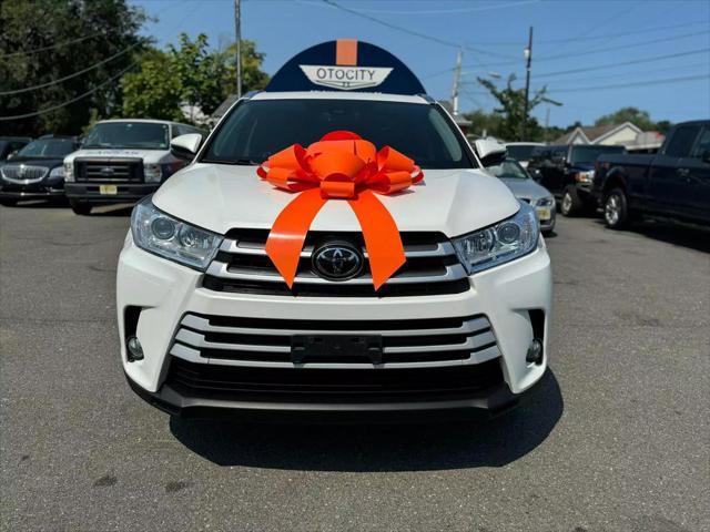 used 2017 Toyota Highlander car, priced at $15,497