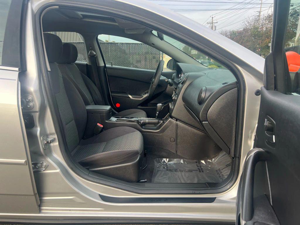 used 2007 Pontiac G6 car, priced at $1,897