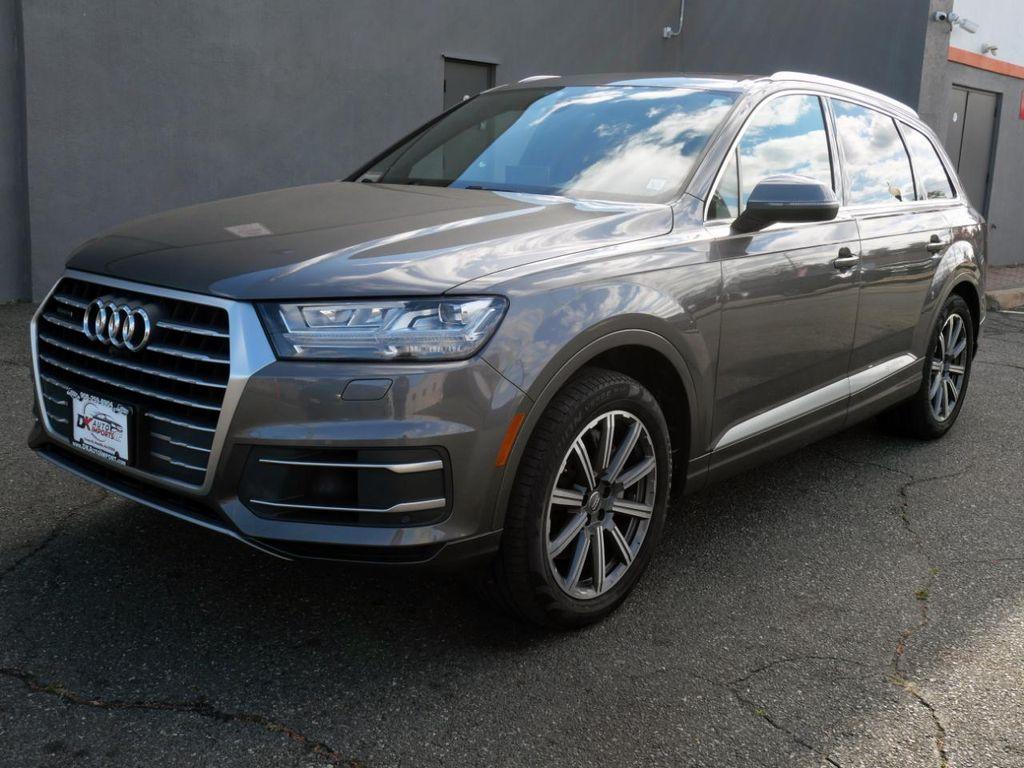 used 2019 Audi Q7 car, priced at $20,990