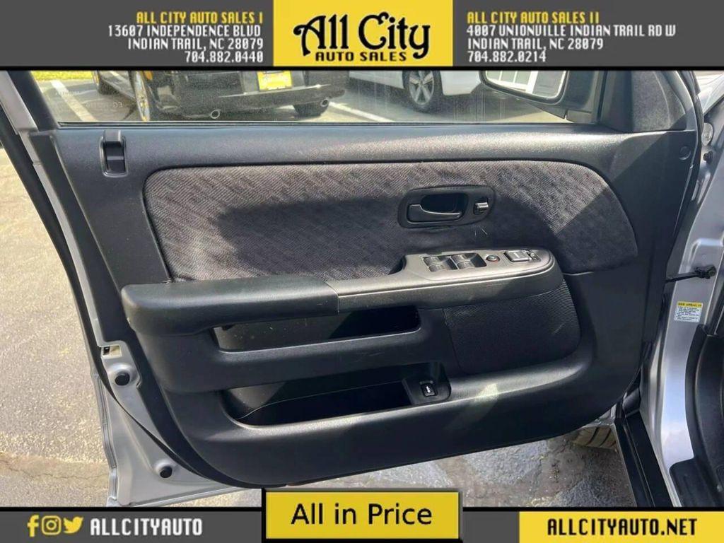 used 2005 Honda CR-V car, priced at $9,000