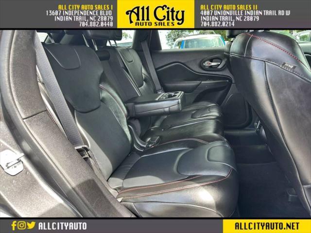 used 2015 Jeep Cherokee car, priced at $13,998
