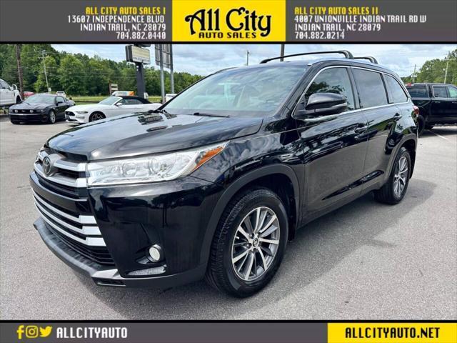 used 2018 Toyota Highlander car, priced at $24,998
