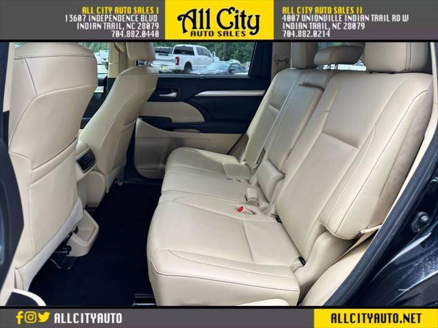 used 2018 Toyota Highlander car, priced at $24,998