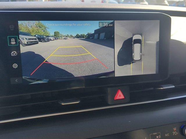 new 2025 Kia Carnival Hybrid car, priced at $47,870