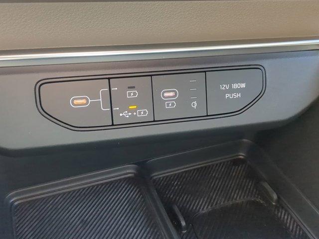 new 2025 Kia Carnival Hybrid car, priced at $47,870