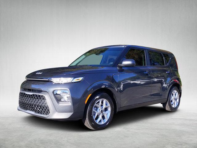 used 2022 Kia Soul car, priced at $15,100