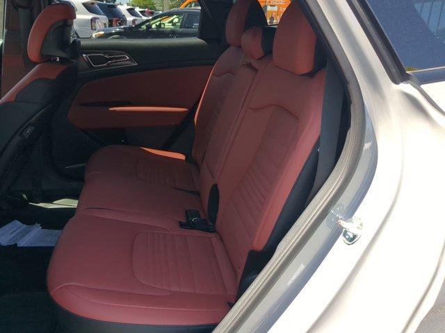 new 2025 Kia Sportage car, priced at $37,268