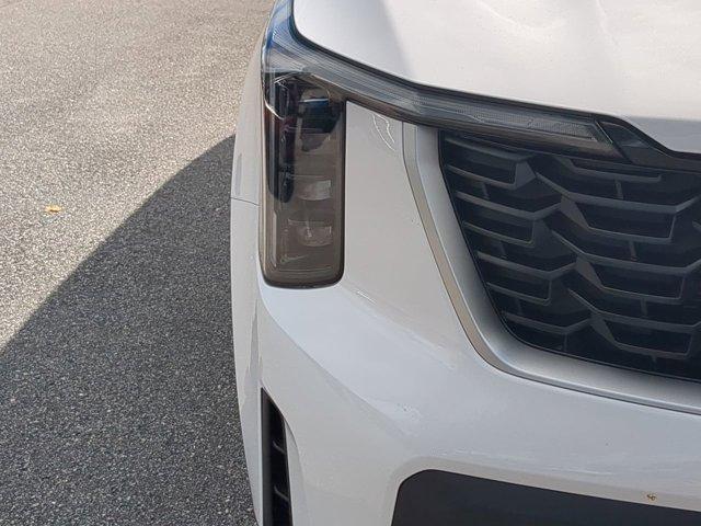 new 2026 Kia Sorento car, priced at $31,961