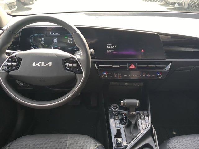 new 2025 Kia Niro car, priced at $33,521
