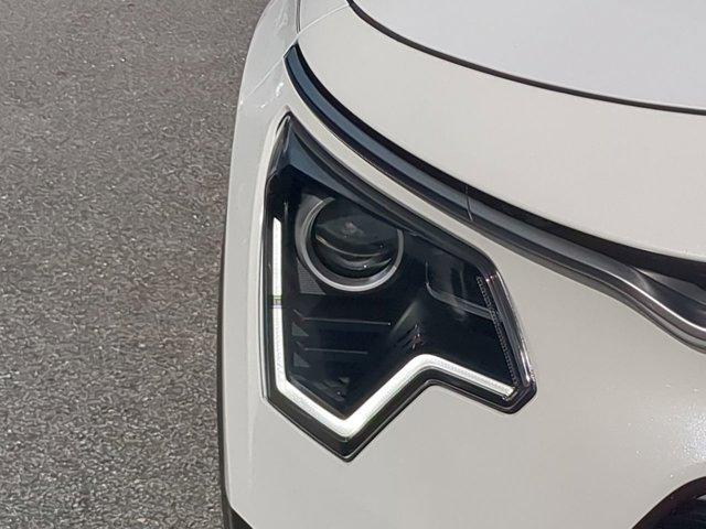 new 2025 Kia Niro car, priced at $33,521