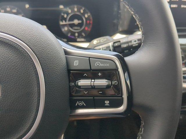 used 2023 Kia Sorento car, priced at $33,600