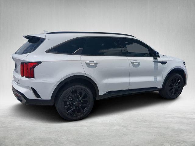 used 2023 Kia Sorento car, priced at $33,600