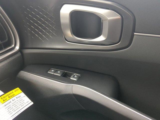 new 2025 Kia Sorento car, priced at $37,696
