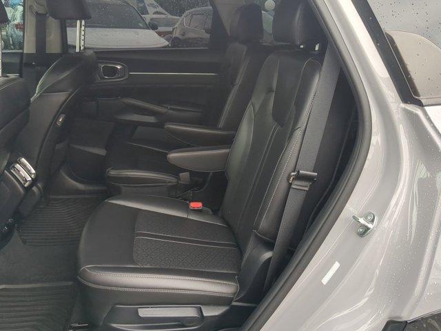 used 2023 Kia Sorento car, priced at $31,600