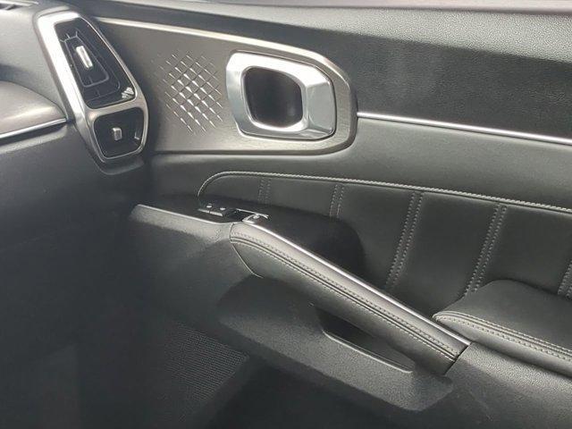 used 2023 Kia Sorento car, priced at $31,600