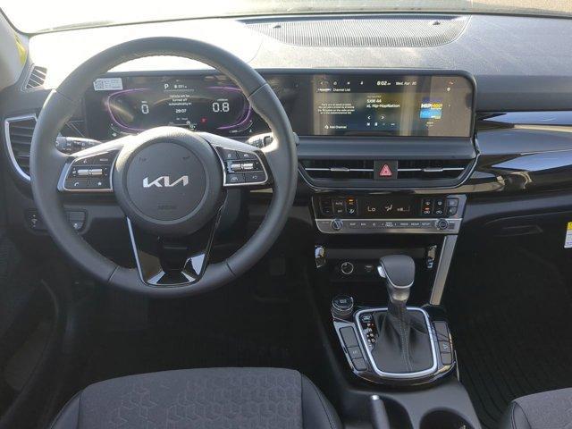 new 2025 Kia Seltos car, priced at $26,168