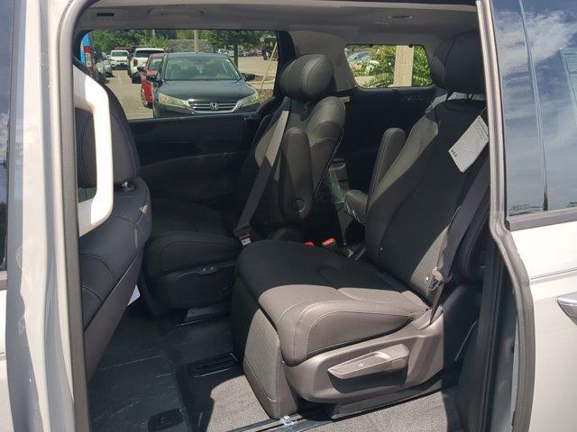 new 2026 Kia Carnival car, priced at $50,621