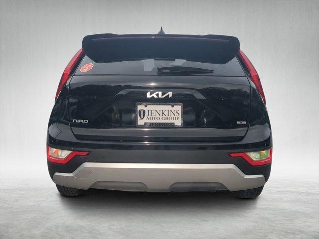 new 2025 Kia Niro car, priced at $30,167