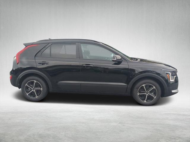 new 2025 Kia Niro car, priced at $30,167