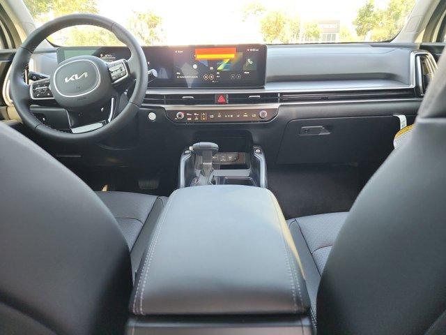 new 2025 Kia Sorento car, priced at $34,551