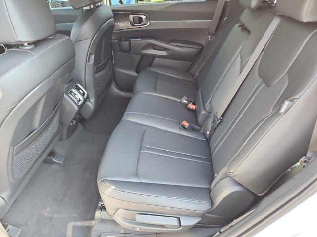 new 2025 Kia Sorento car, priced at $34,551