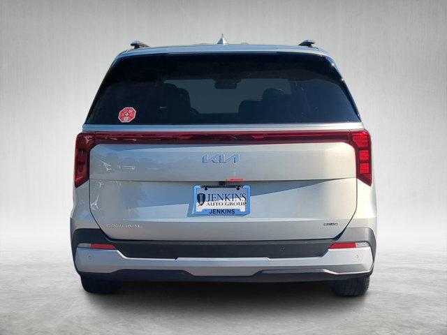 new 2026 Kia Carnival Hybrid car, priced at $43,572
