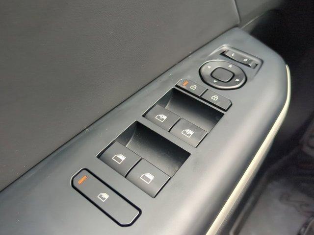 used 2025 Kia K4 car, priced at $25,800