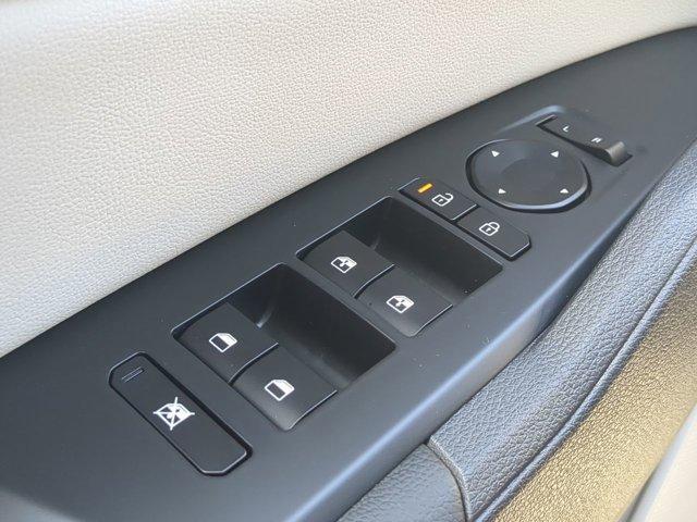 new 2026 Kia Sportage Hybrid car, priced at $33,407