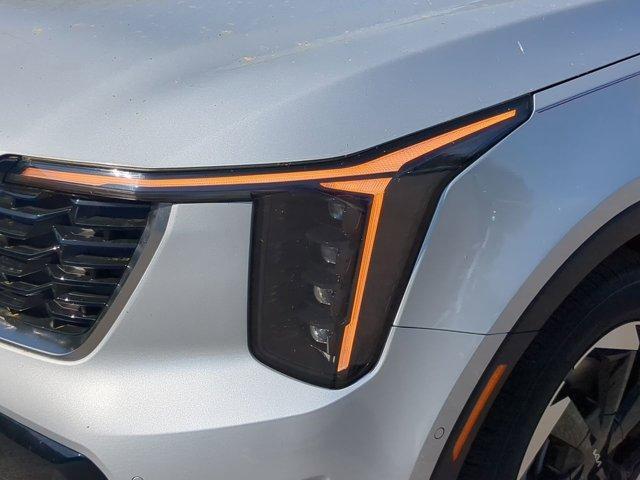 new 2025 Kia Sorento Hybrid car, priced at $45,618