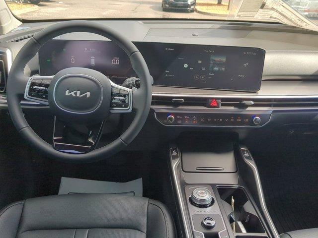 new 2025 Kia Sorento Hybrid car, priced at $39,943