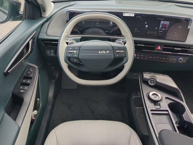 new 2025 Kia EV6 car, priced at $51,175
