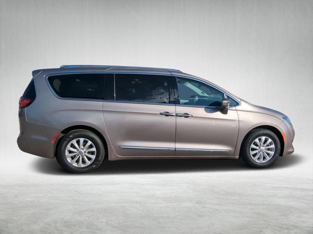 used 2018 Chrysler Pacifica car, priced at $19,600