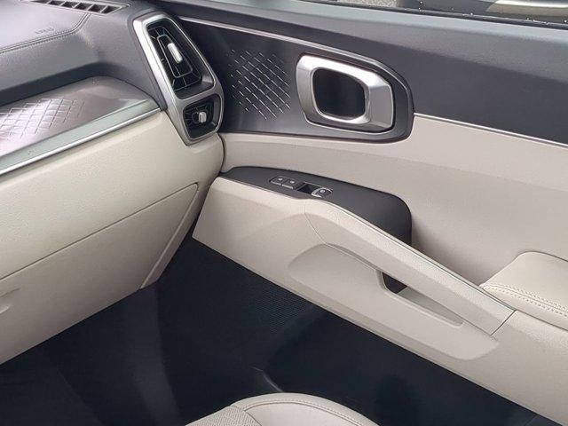 used 2022 Kia Sorento car, priced at $25,900