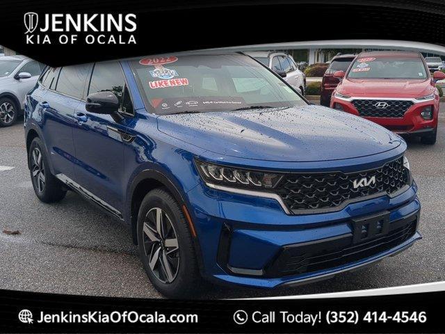 used 2022 Kia Sorento car, priced at $25,900