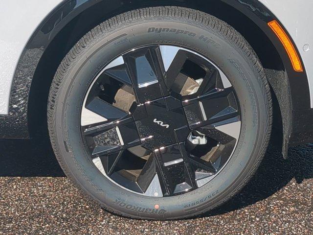 new 2026 Kia Sportage Hybrid car, priced at $40,822