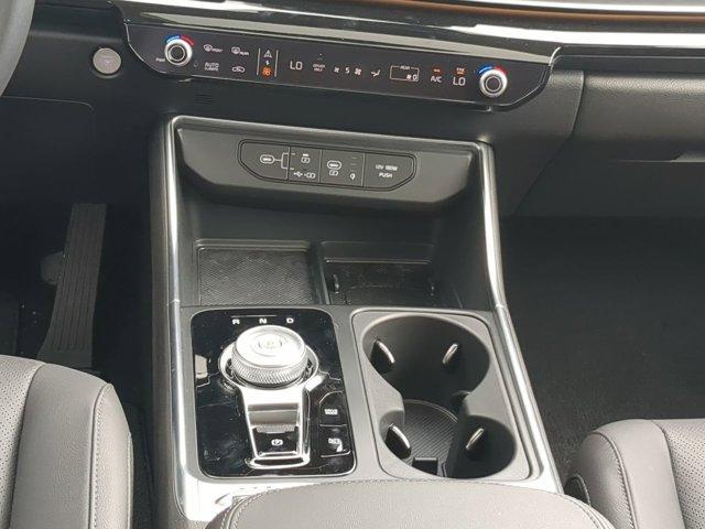 new 2025 Kia Carnival Hybrid car, priced at $54,245